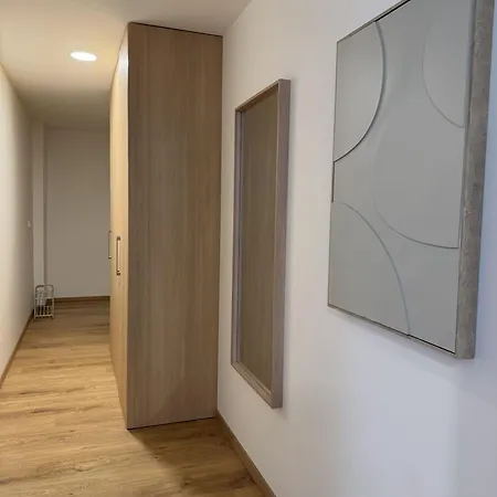 Bloom Olive Apartment *