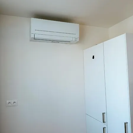 Bloom Olive Apartman