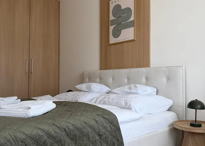 Bloom Olive Apartment *